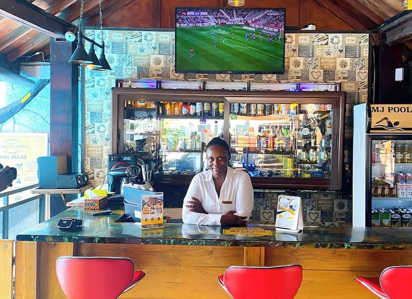 Bar Photo