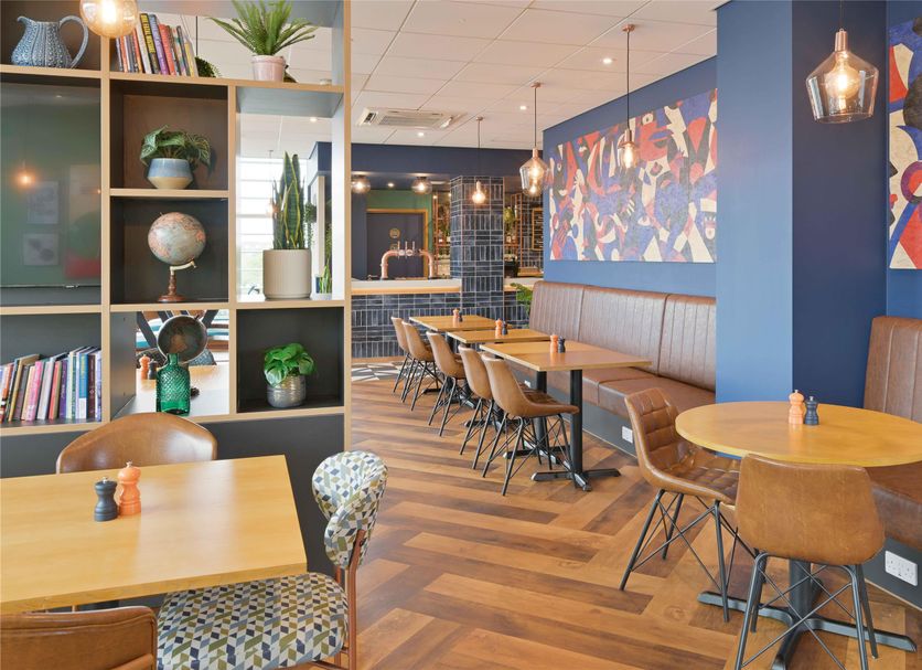 Restaurant Photo
