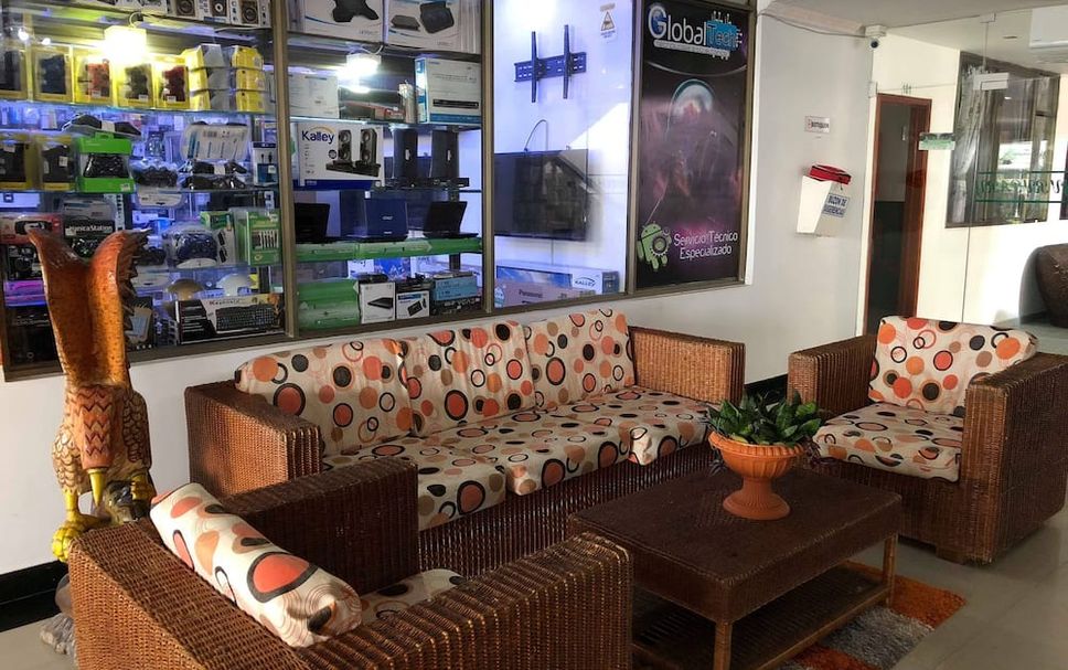 Lounge Photo