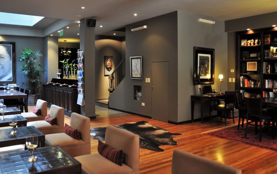 Lounge Photo