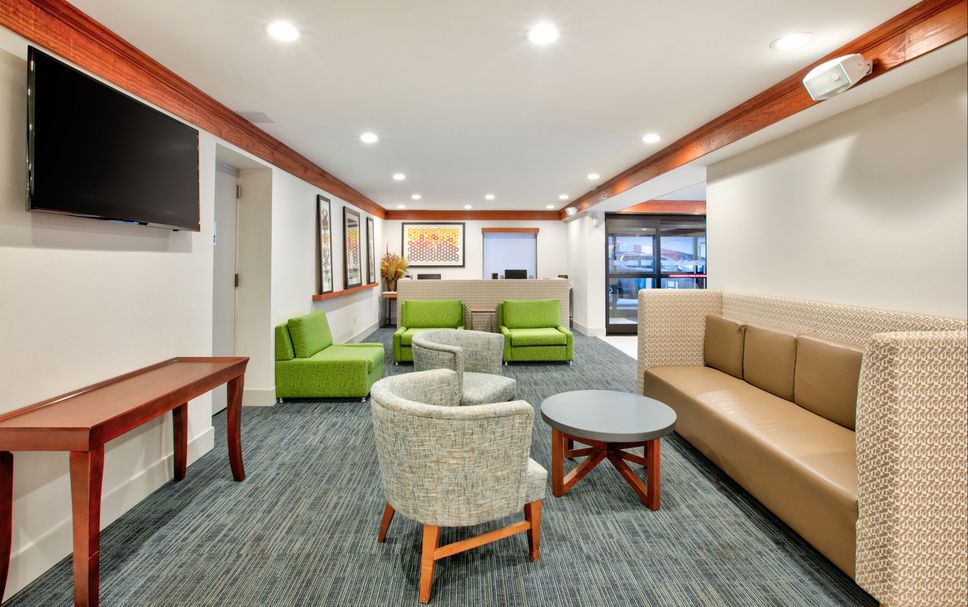 Lounge Photo