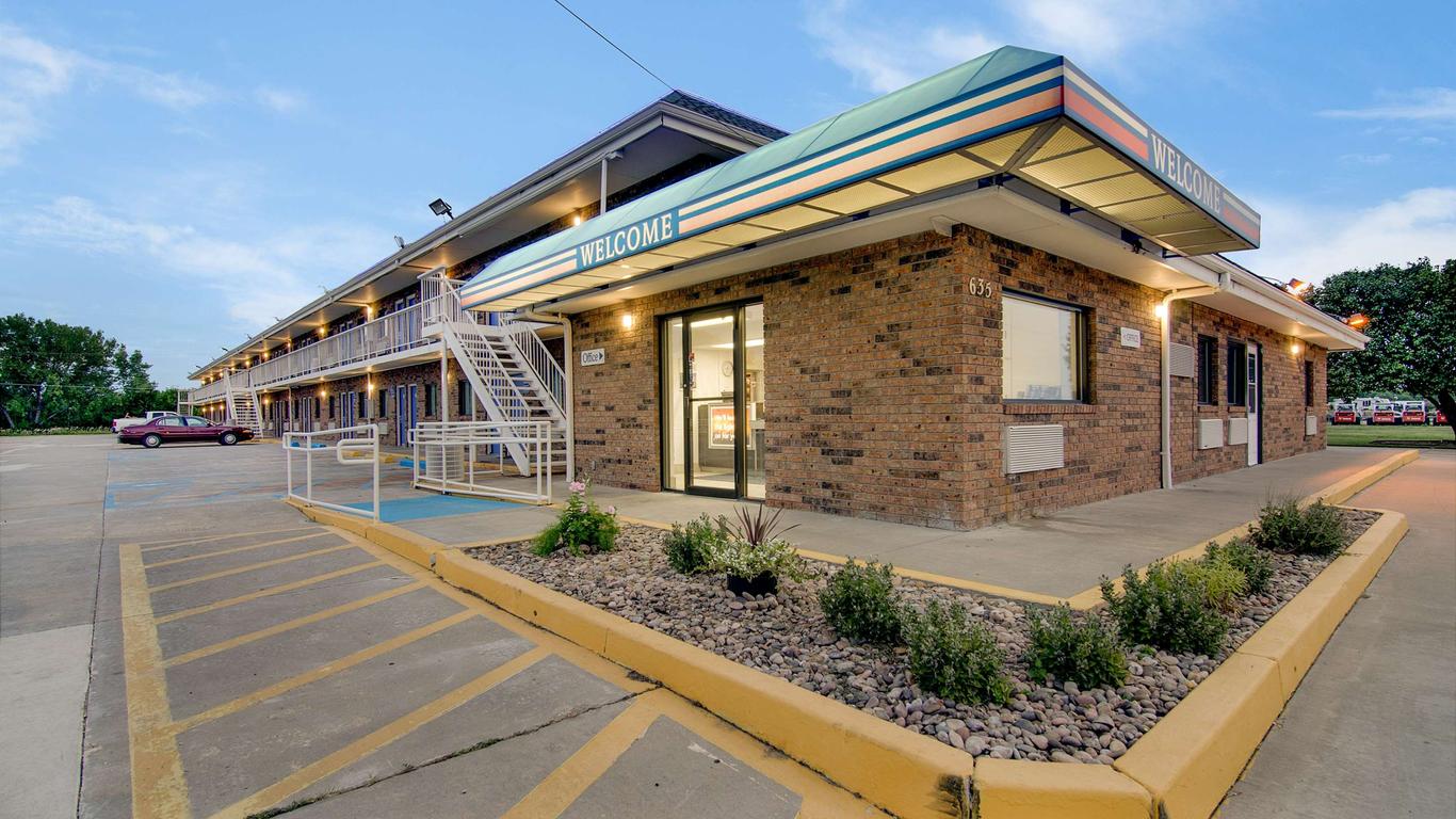 Motel 6 Salina Ks