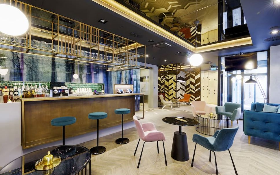 Bar Photo