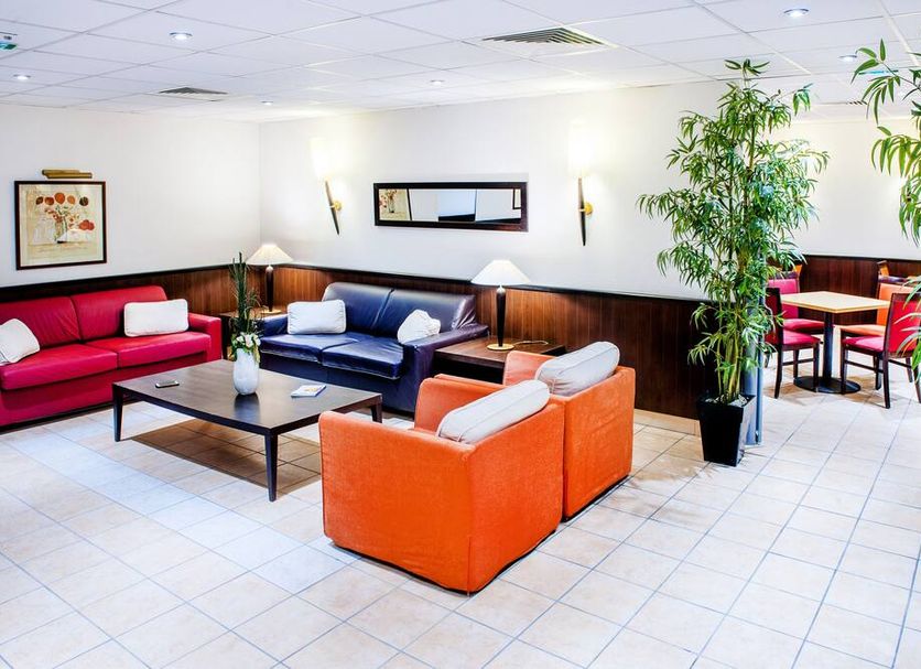 Lounge Photo