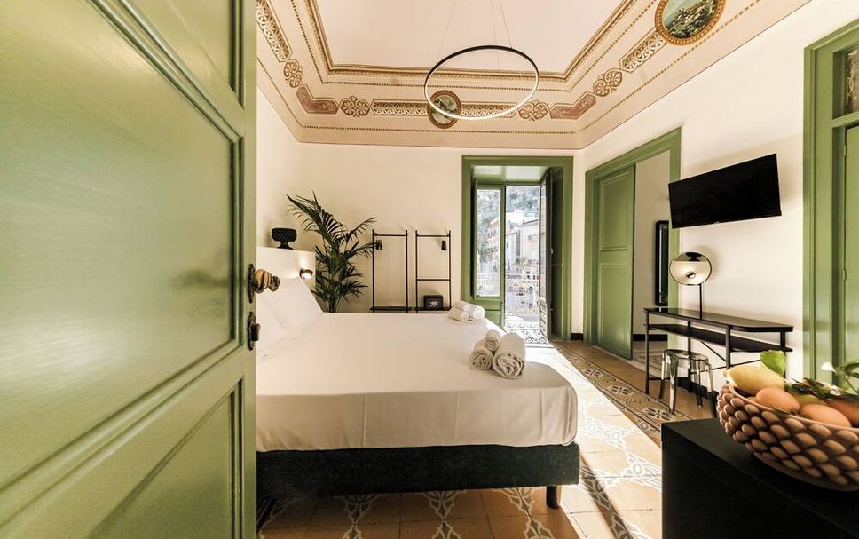 Bedroom Photo