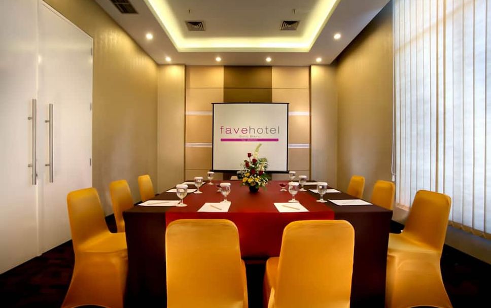 Conference room Photo