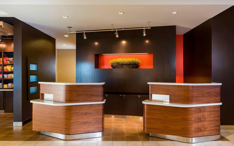 Front desk Photo