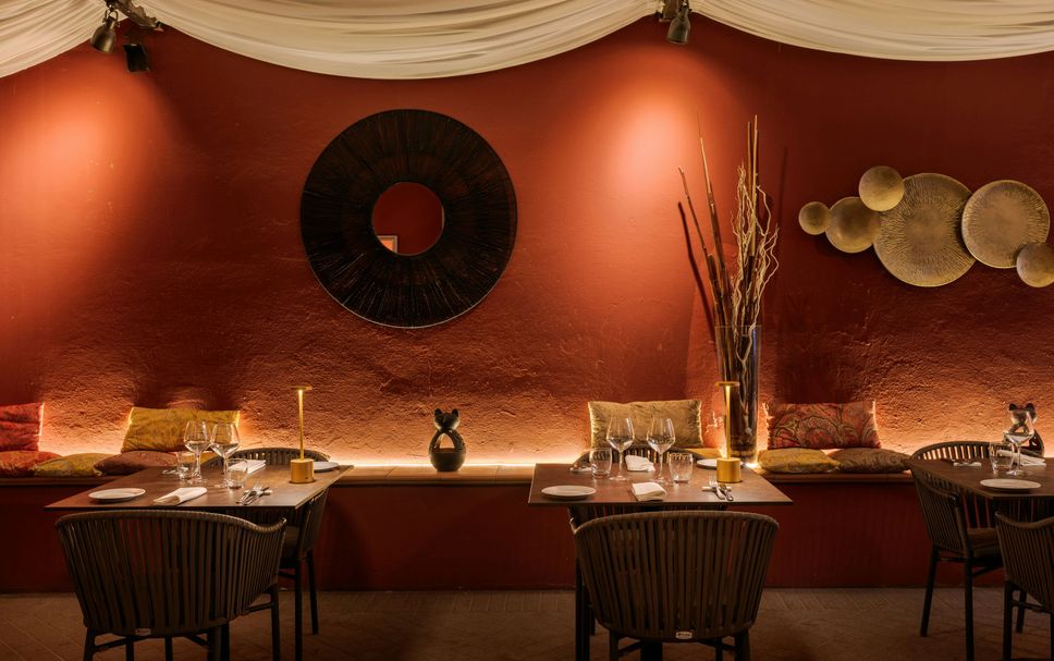 Restaurant Photo