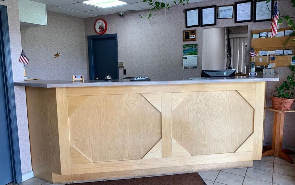 Front desk Photo