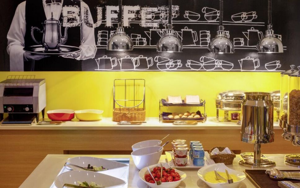 Buffet Photo