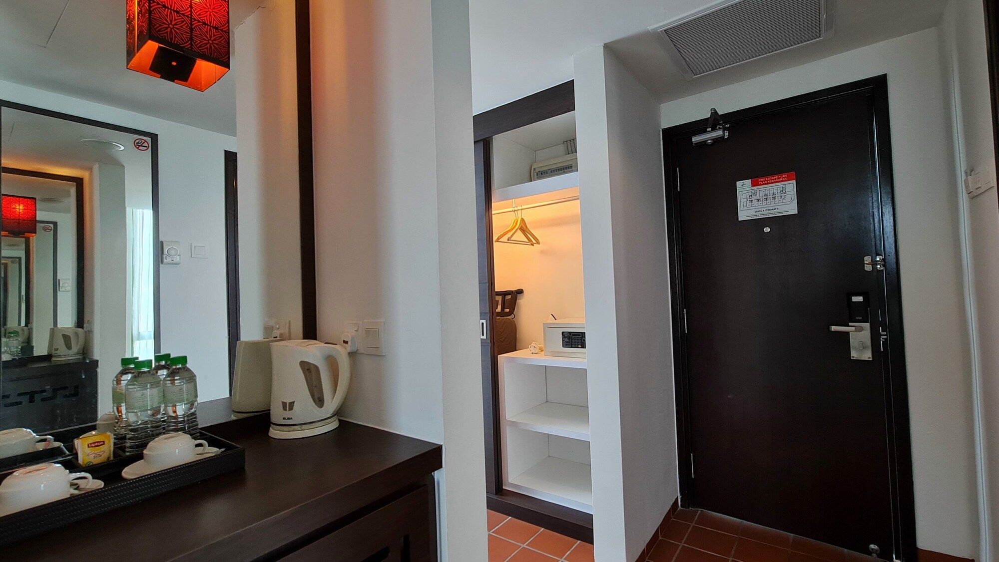 Room amenity