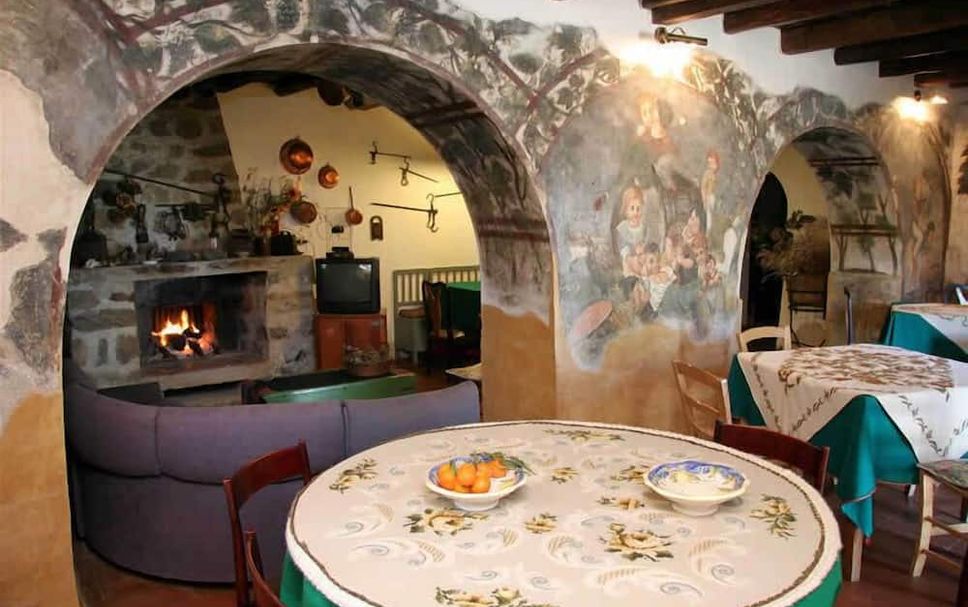 Dining room Photo