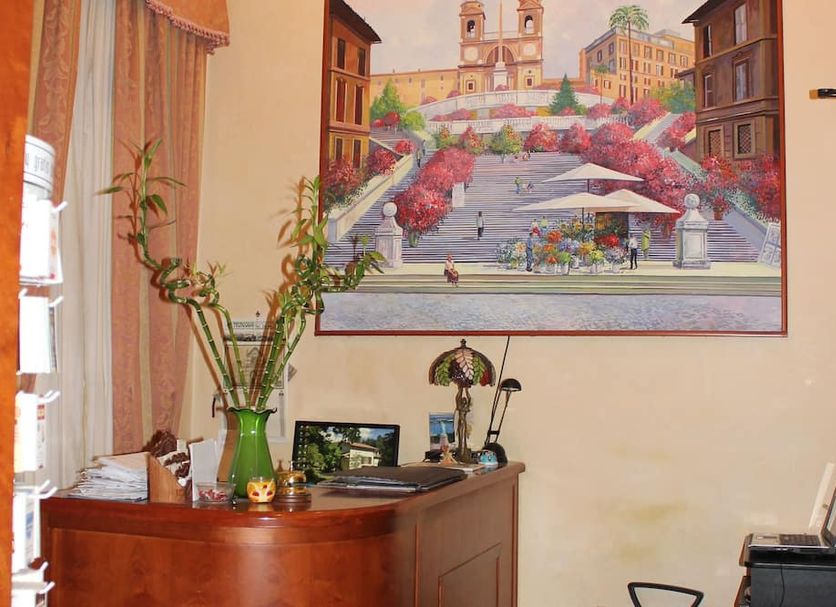 Front desk Photo