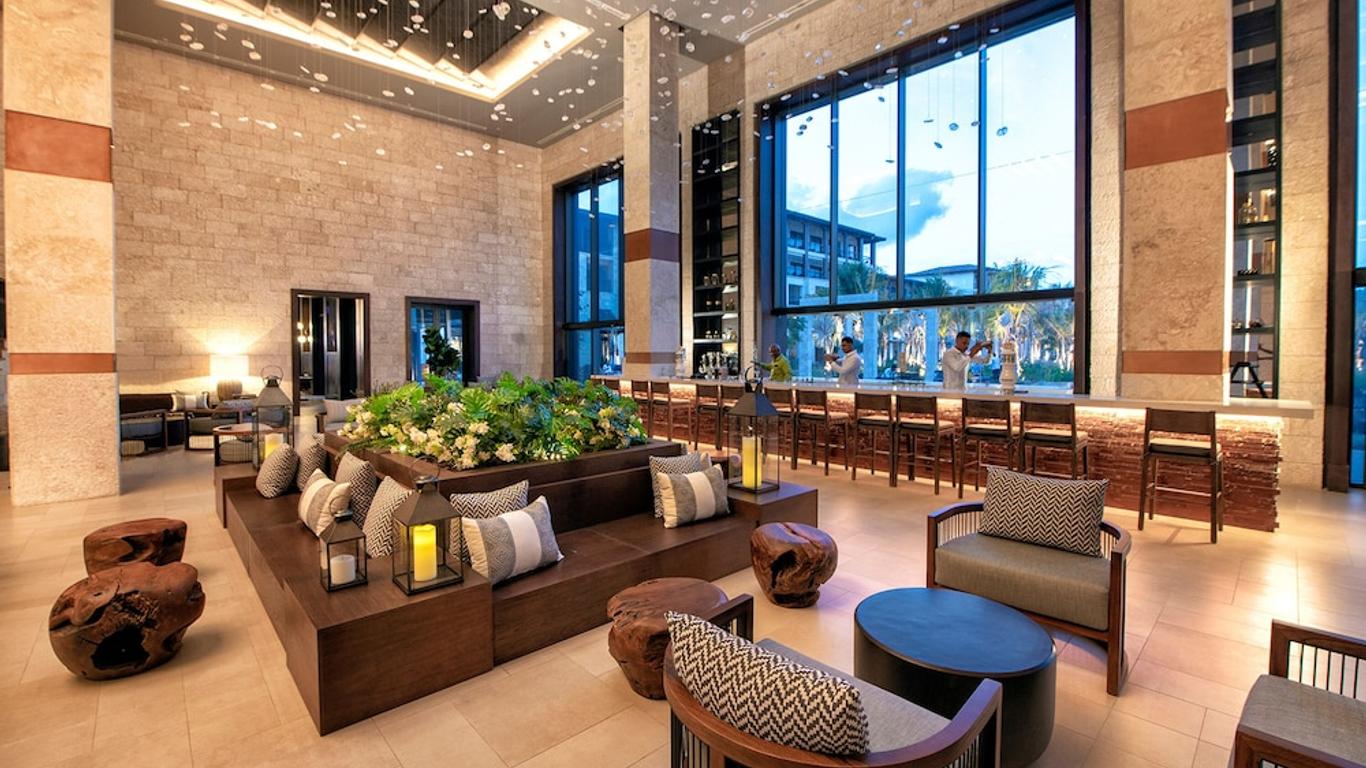 Adults Only Club at Lopesan Costa Bávaro