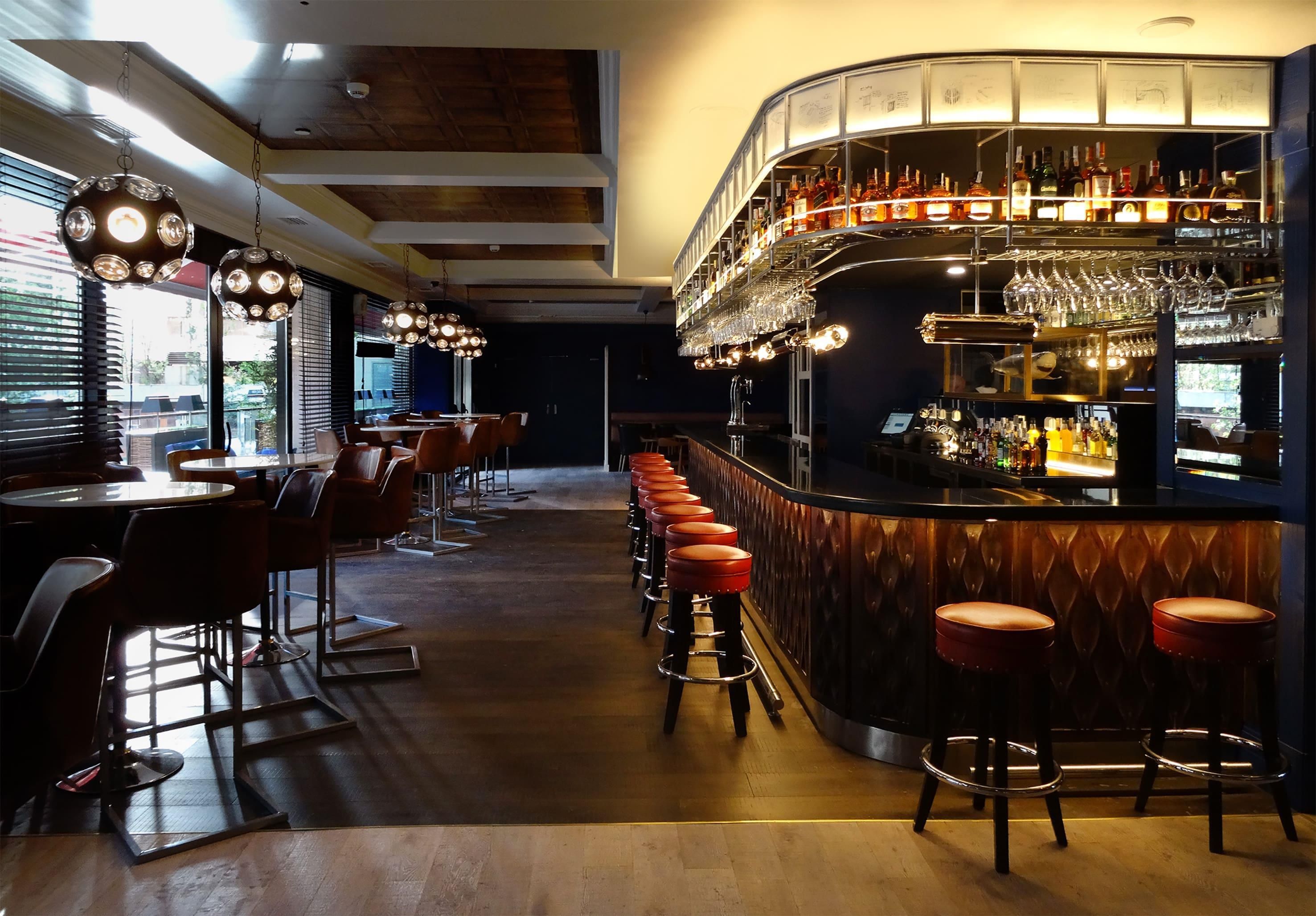 Bar