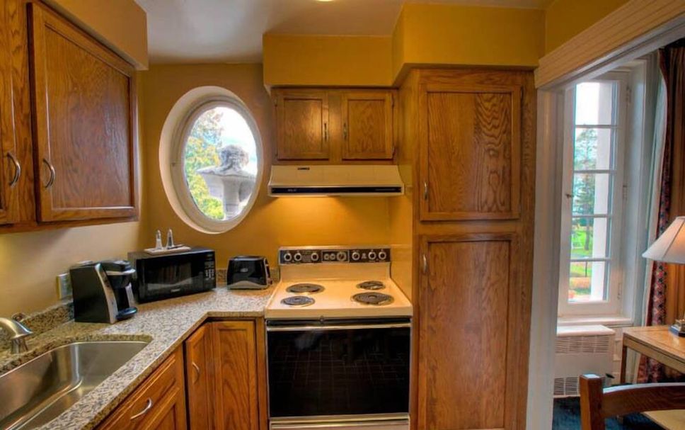 Kitchen Photo