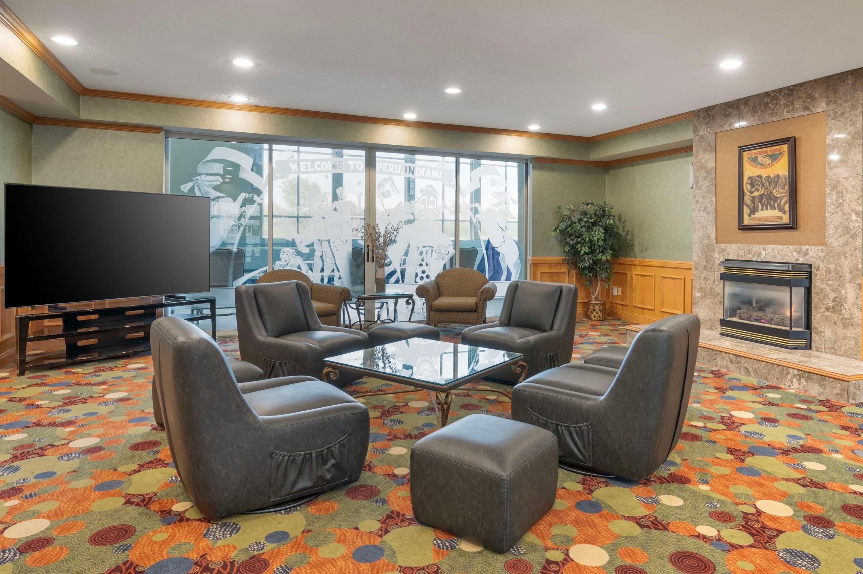 Lounge Photo
