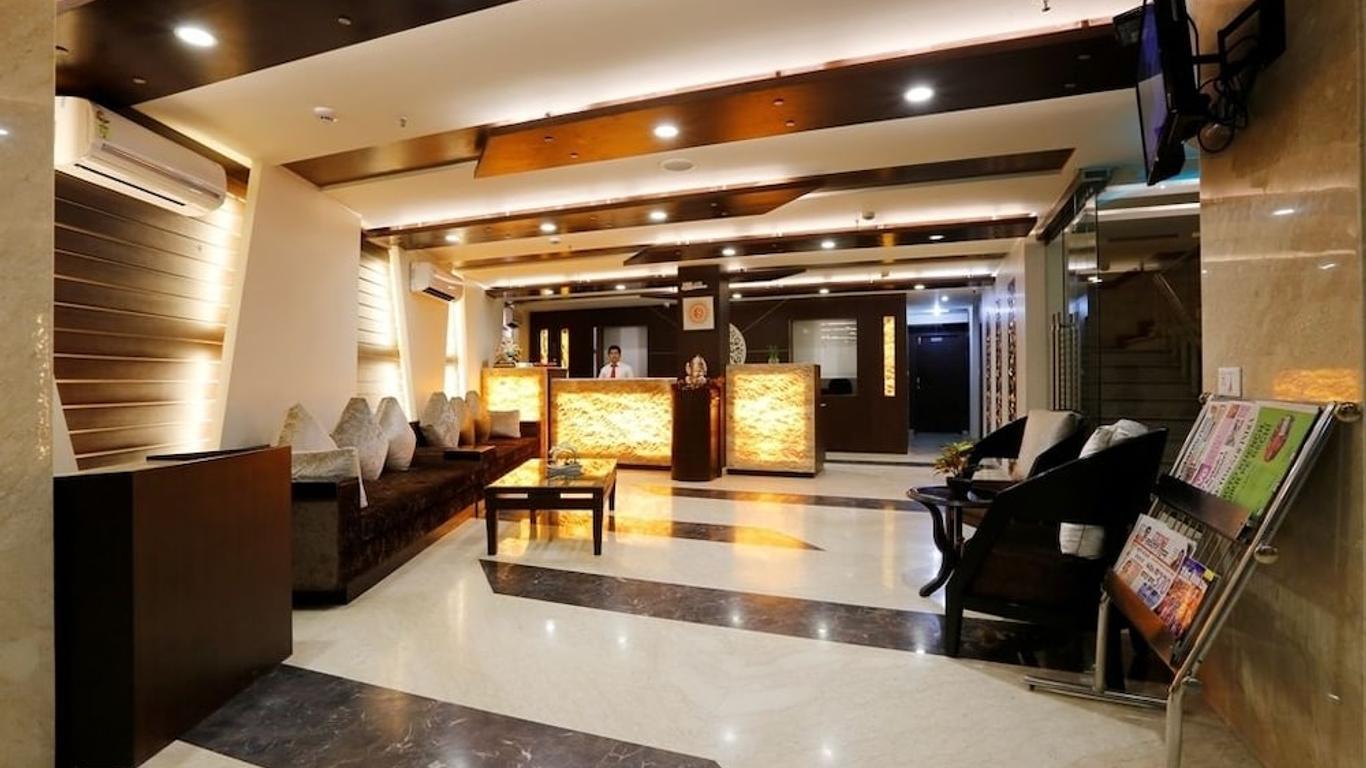 La Sapphire Hotel