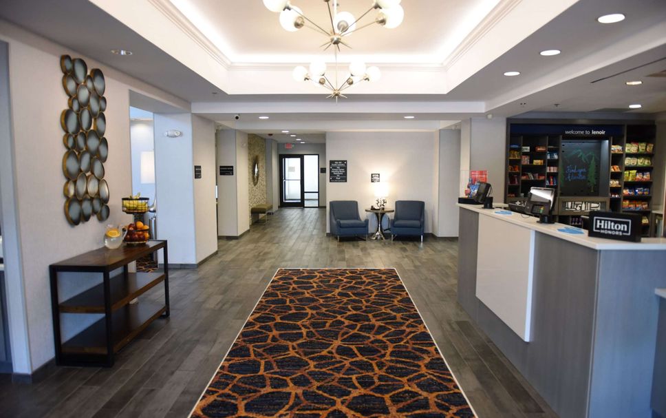 Front desk Photo