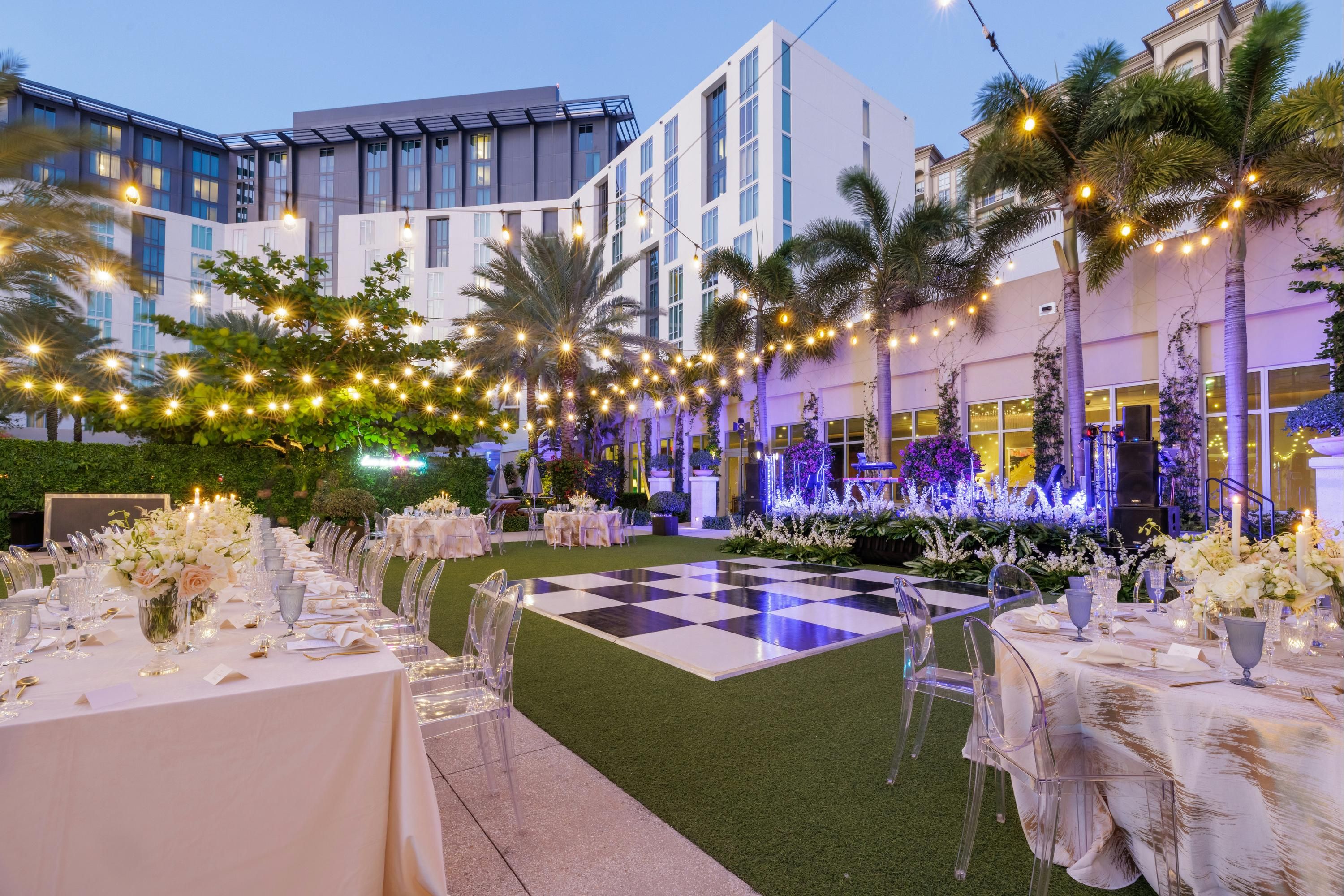 Banquet hall