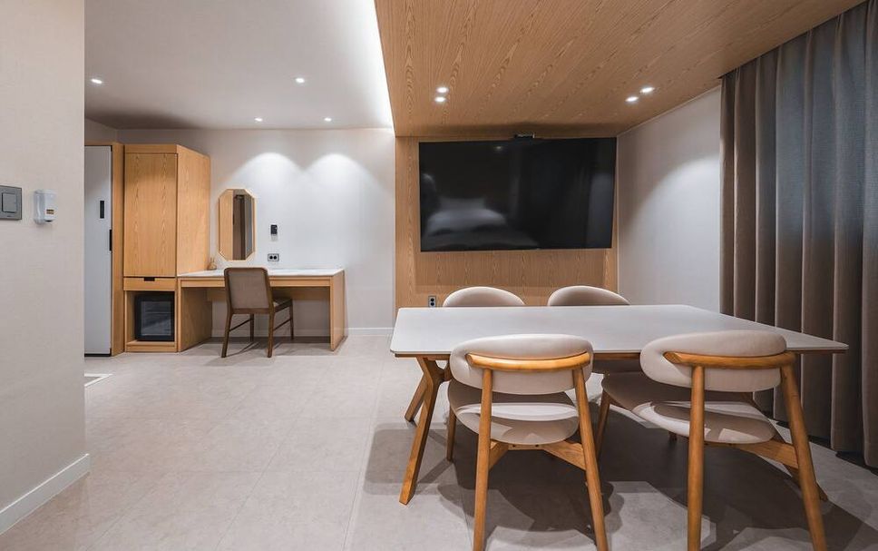Dining room Photo