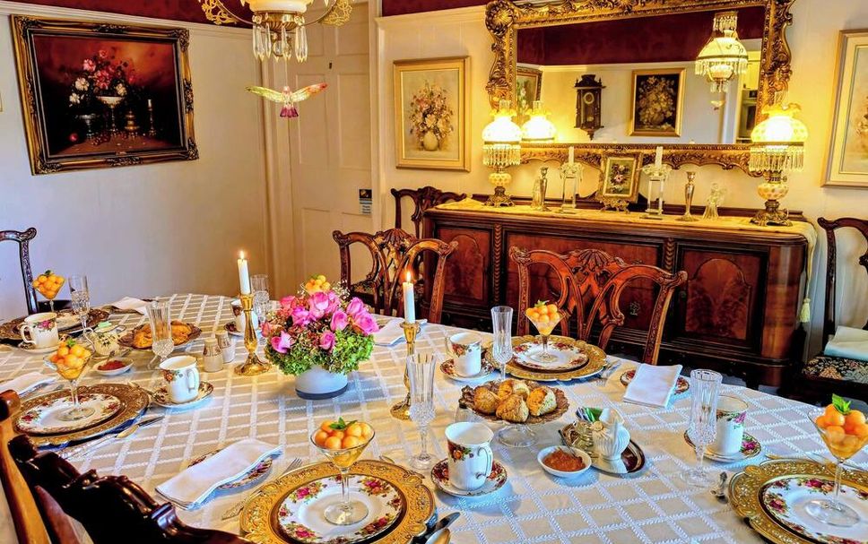 Dining room Photo