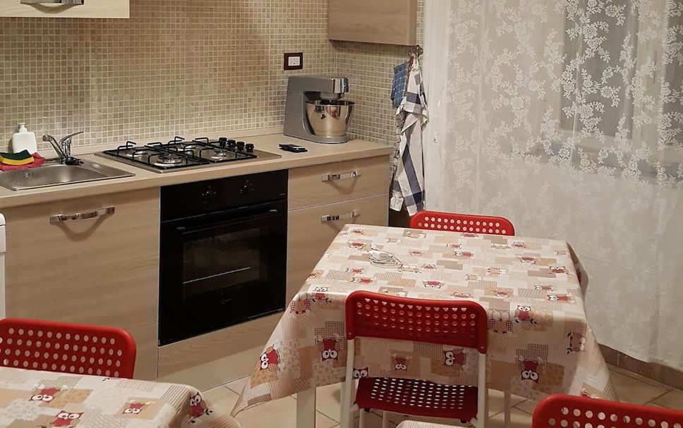 Kitchen Photo