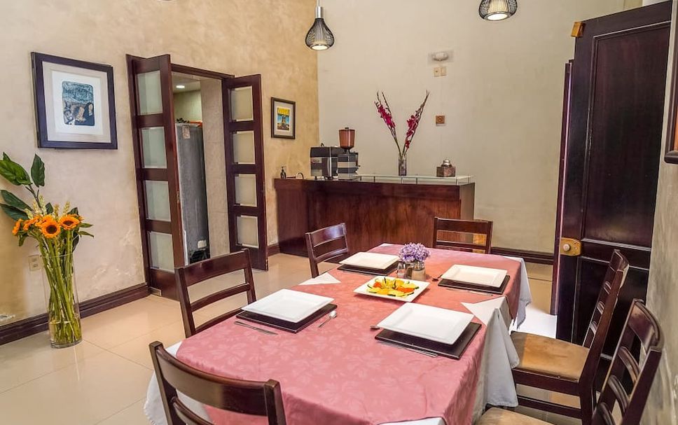 Dining room Photo
