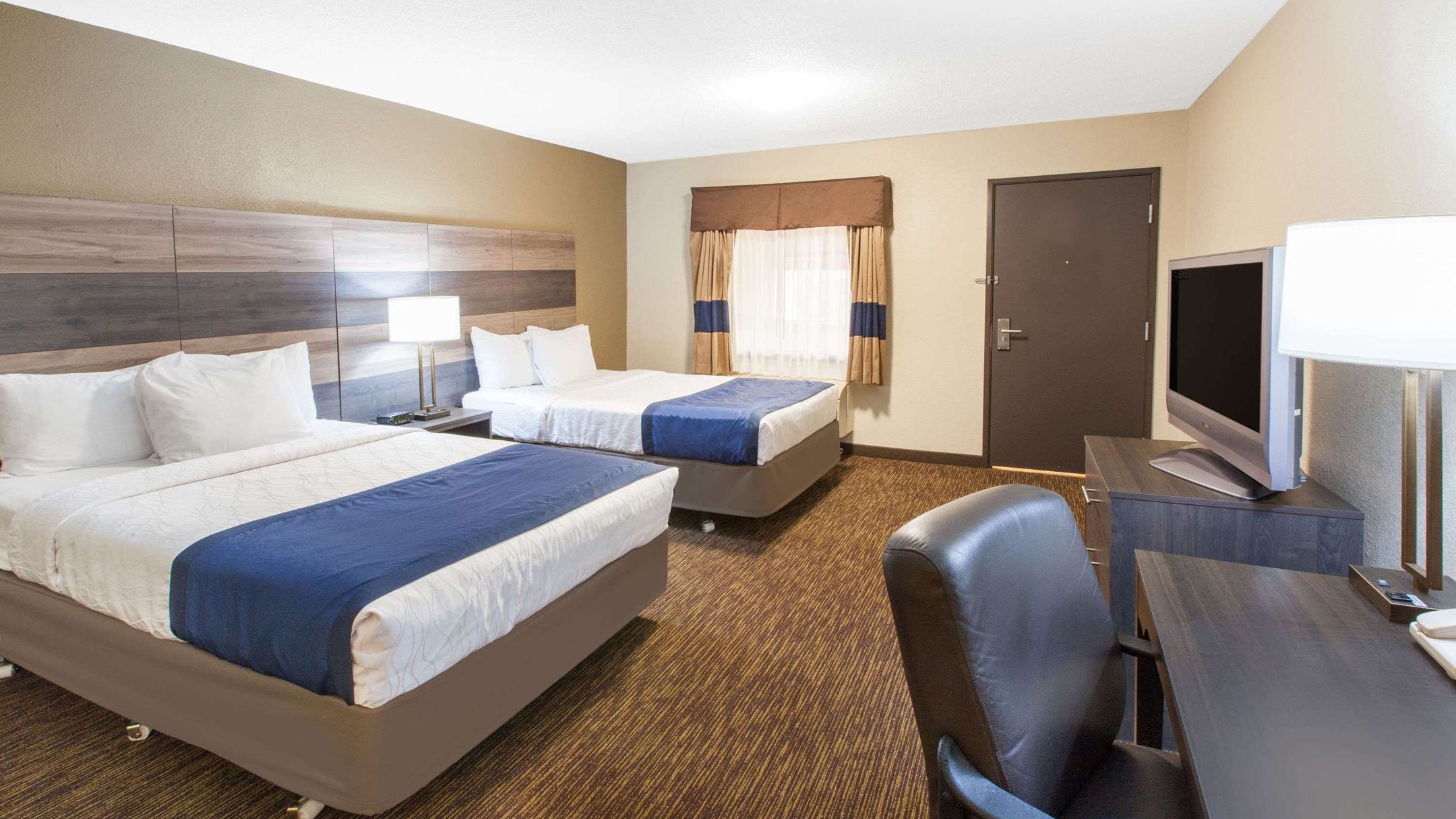 Baymont Wyndham Downtown Detroit  Detroit  MI  United States