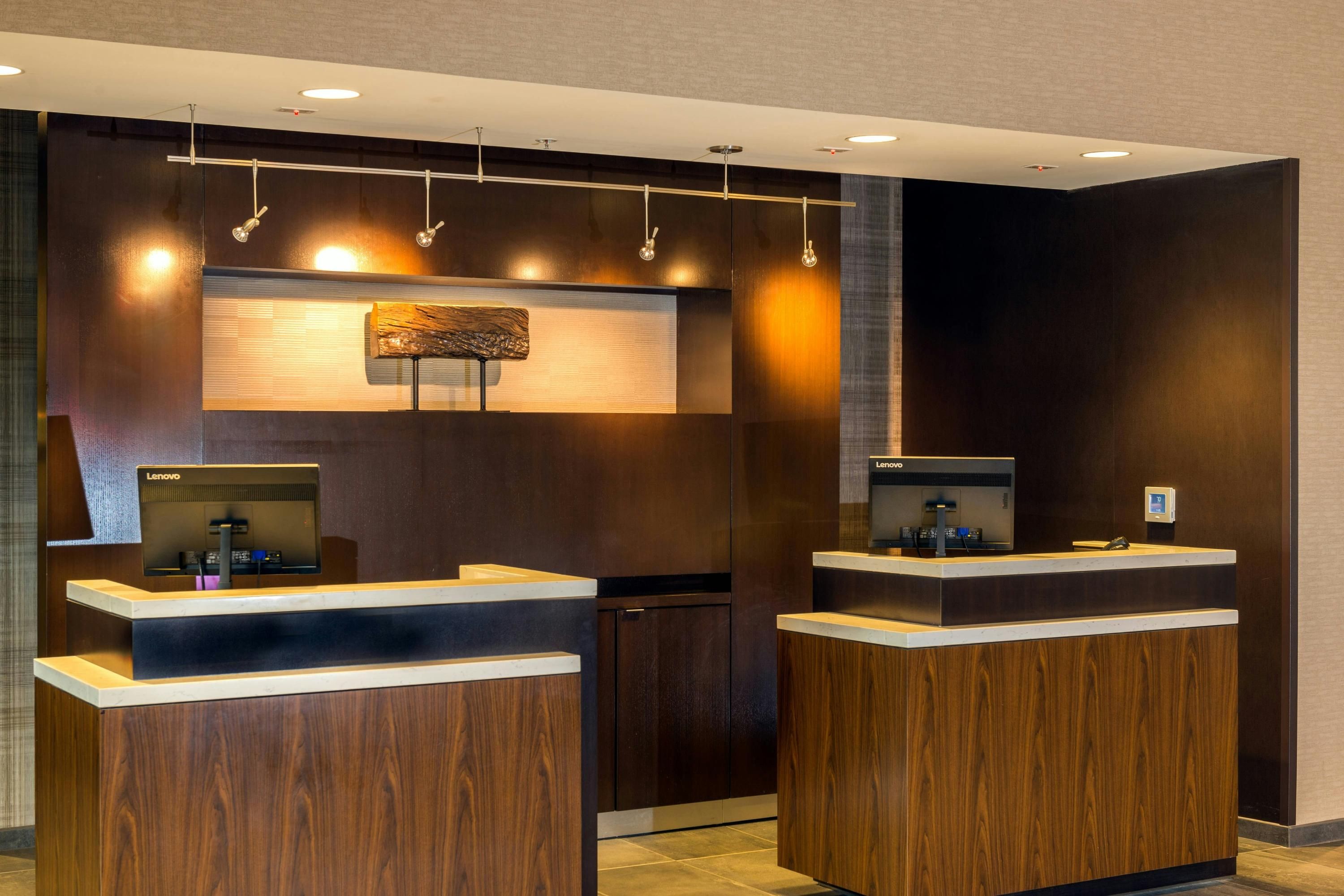 Front desk Photo