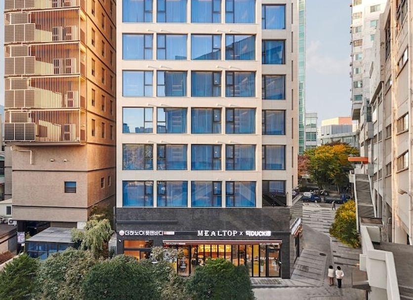 Building Photo