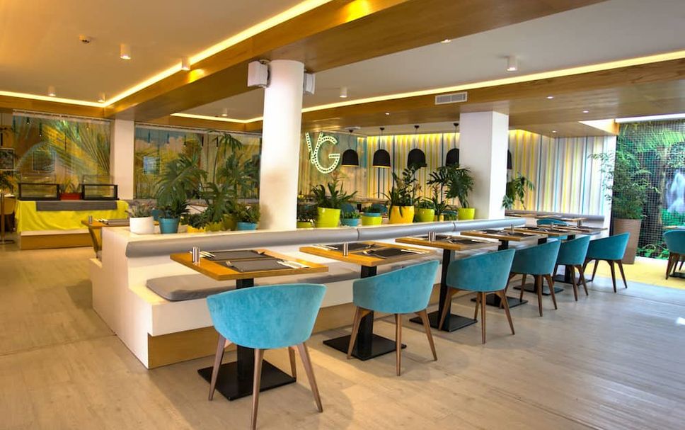 Restaurant Photo