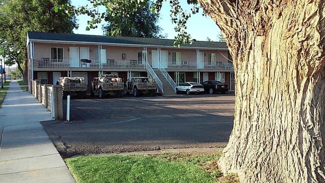 Gunnison Inn