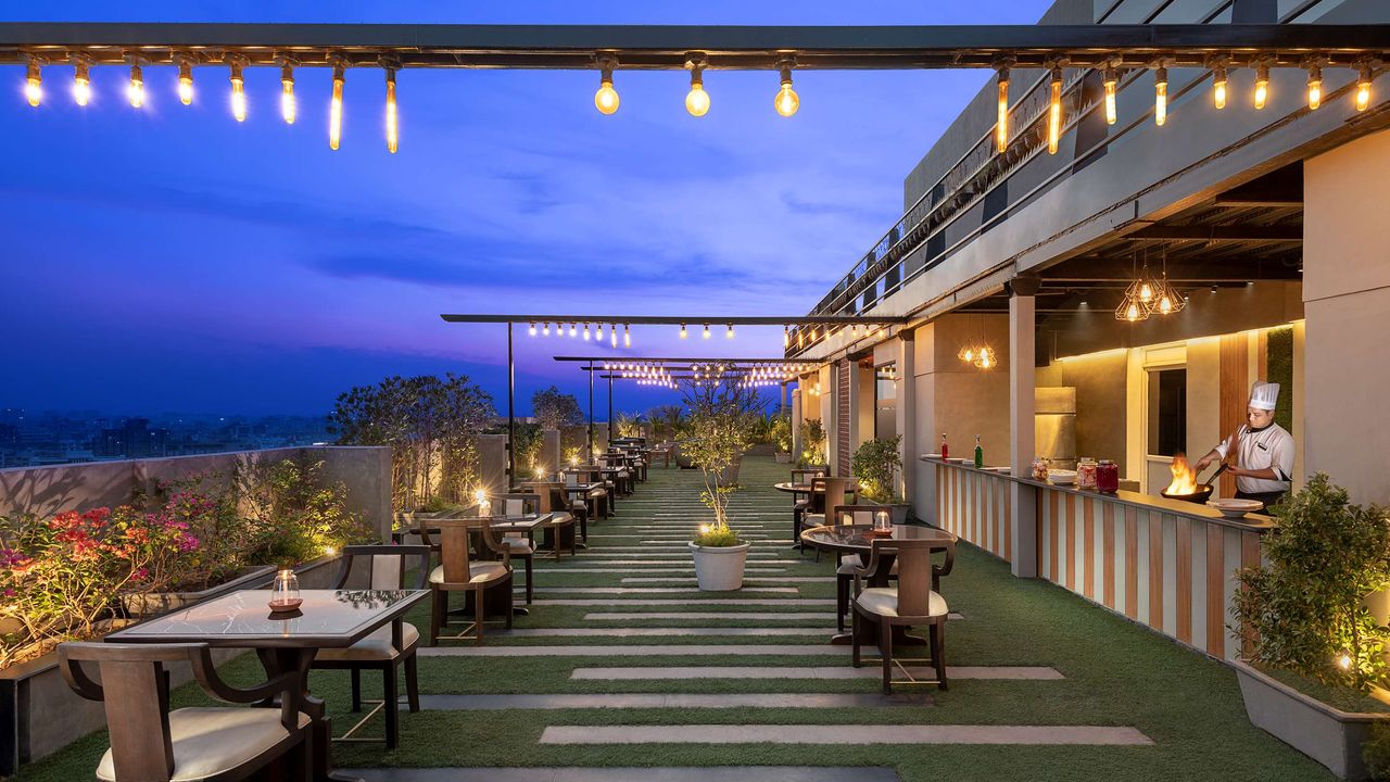 Radisson Blu Hotel Ahmedabad, Ahmedabad, GJ, India - Compare Deals