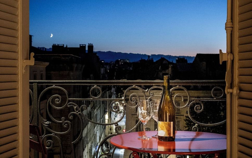 Balcony Photo