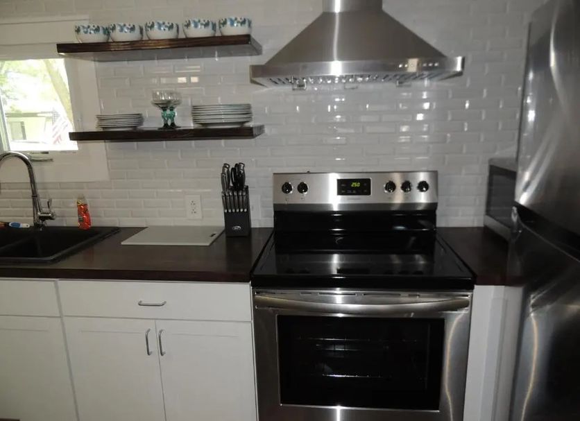 Kitchen Photo