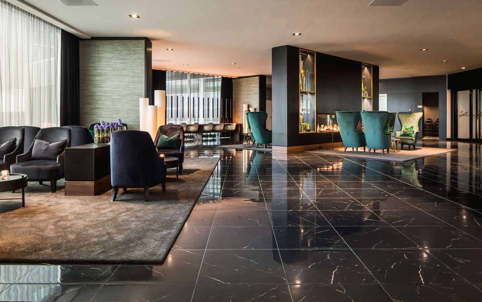 Lobby Photo