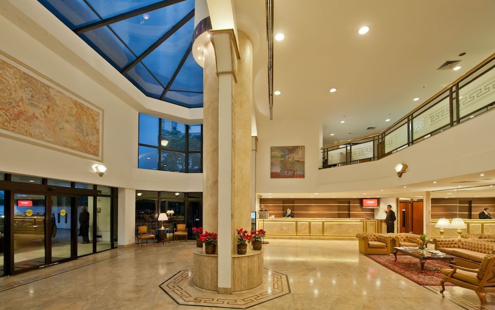 Lobby Photo