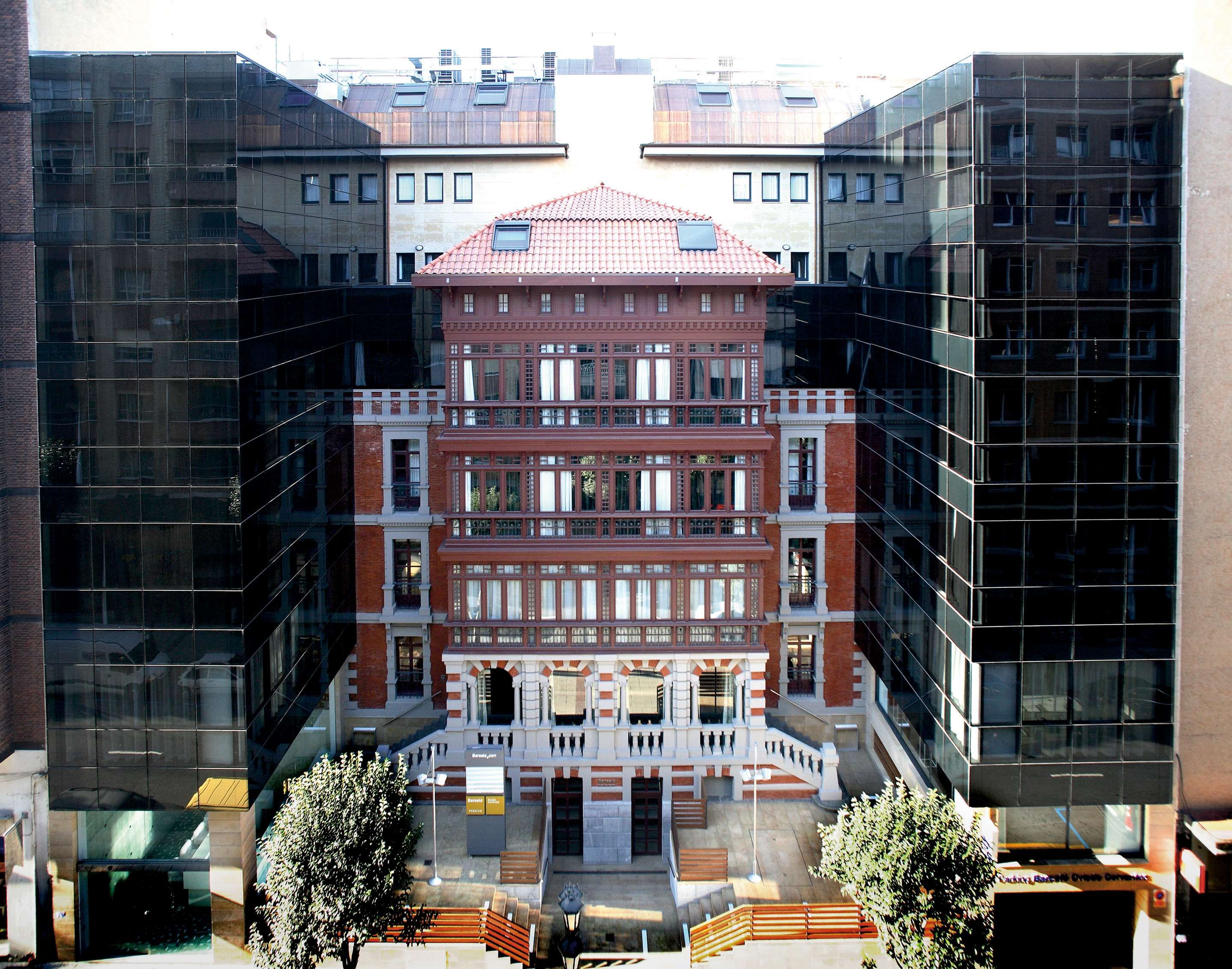 Building Photo