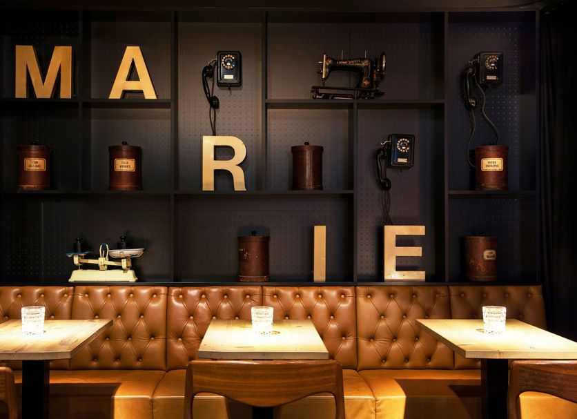 Restaurant Photo