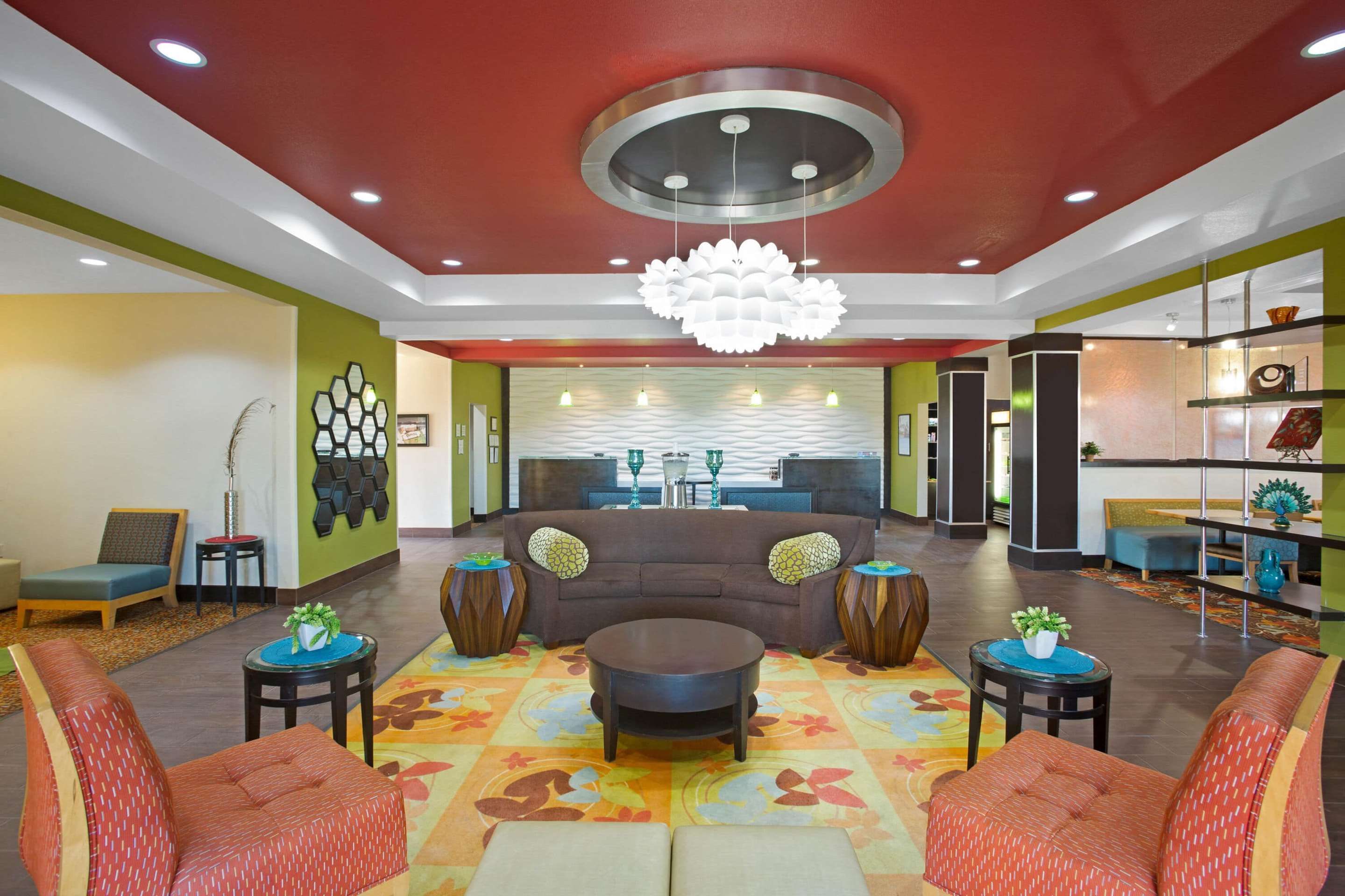 Lounge Photo