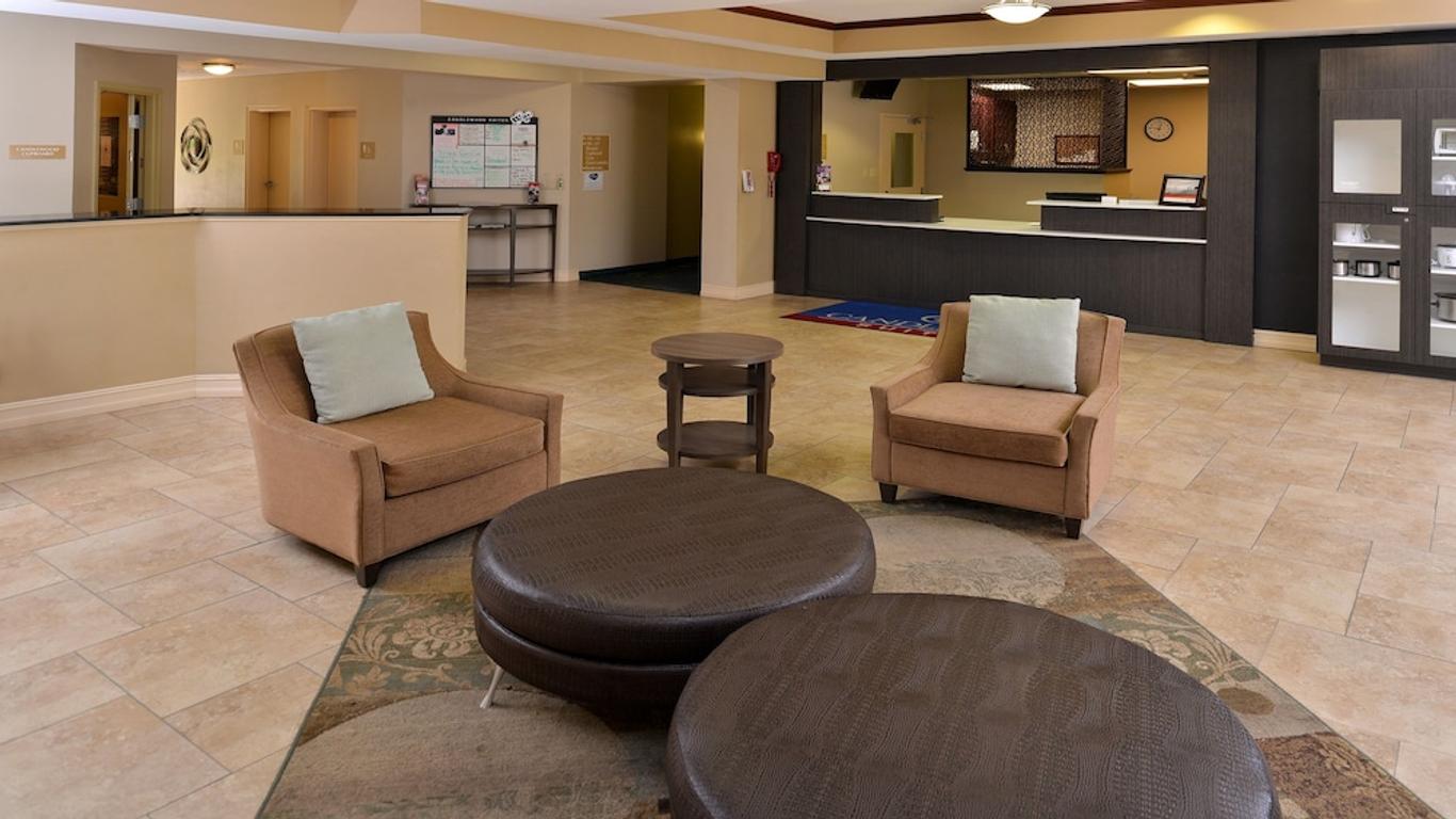 Candlewood Suites Athens, an IHG Hotel