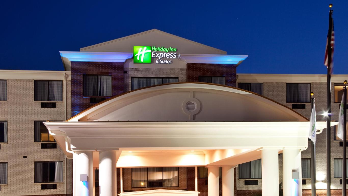 Holiday Inn Express & Suites Ocean Springs, An IHG Hotel