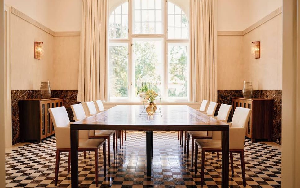 Dining room Photo