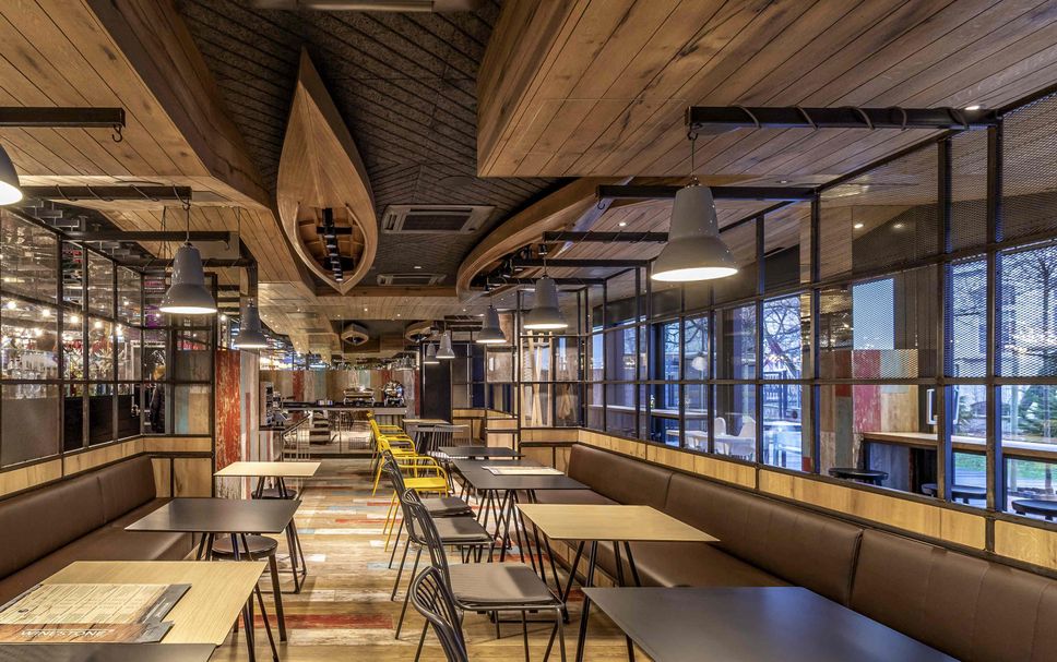 Restaurant Photo