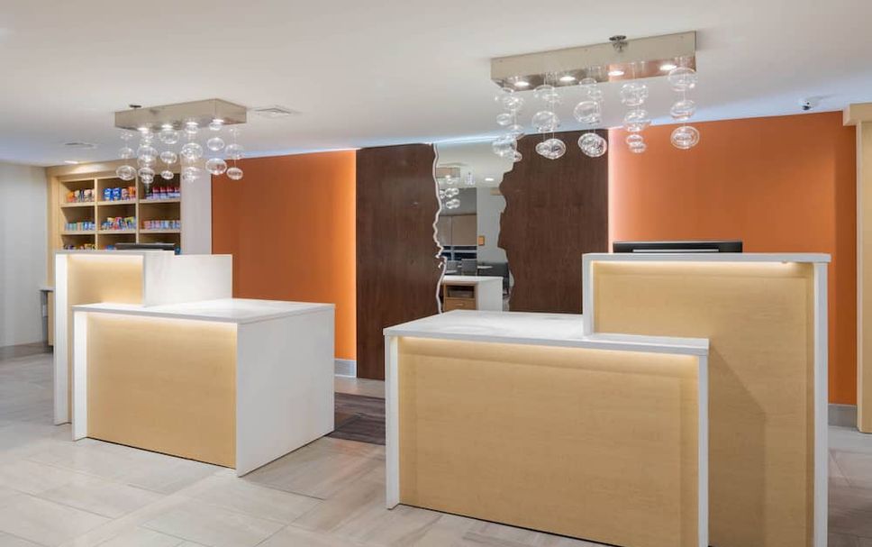 Front desk Photo