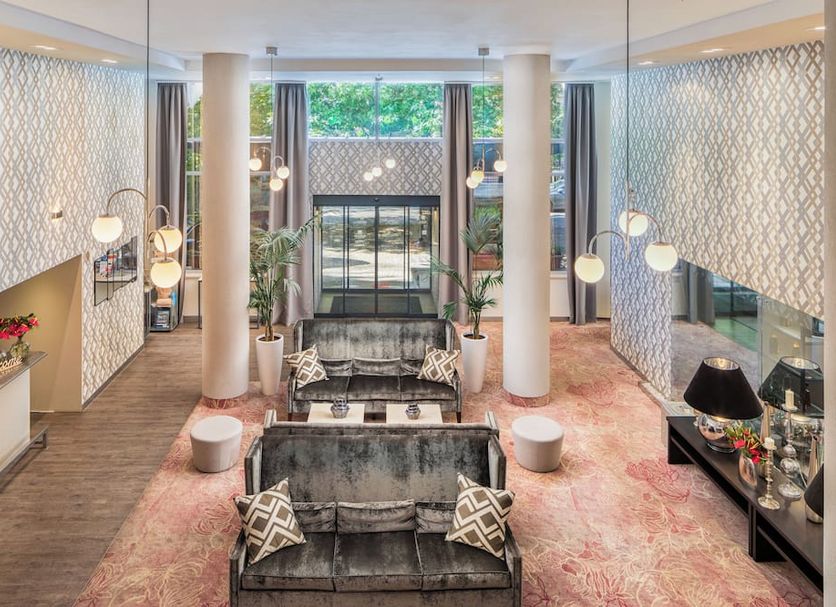 Lobby Photo
