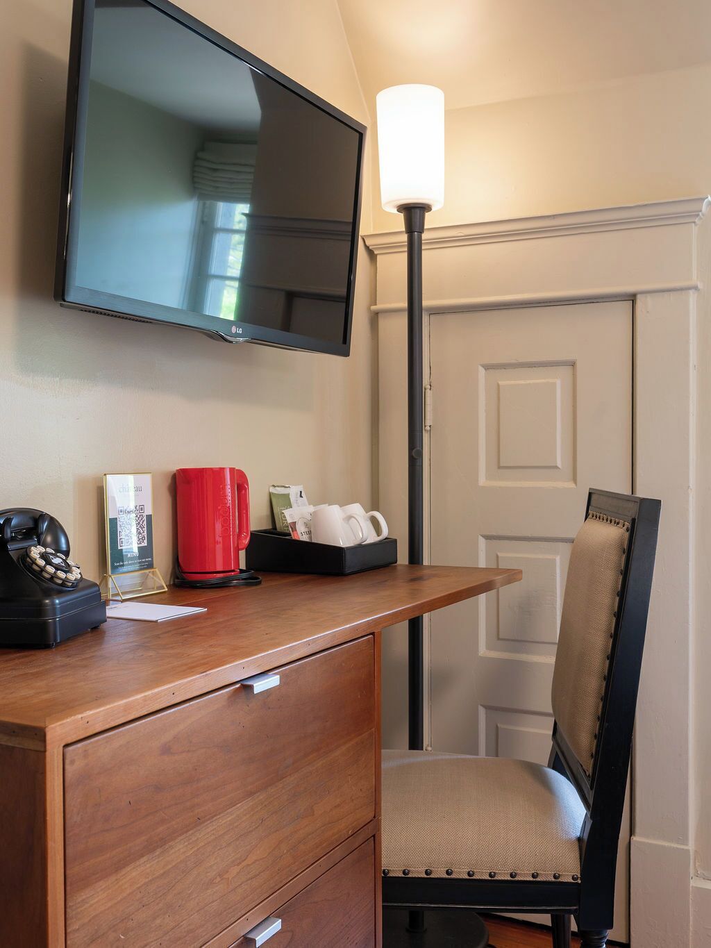 Room amenity