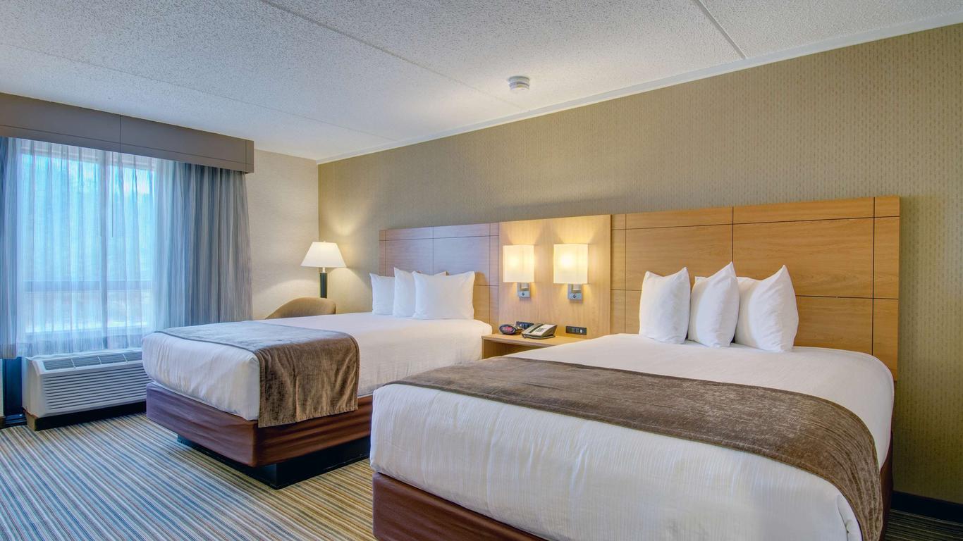 Best Western Royal Plaza Hotel & Trade Center