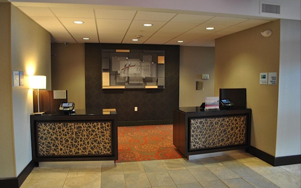 Front desk Photo